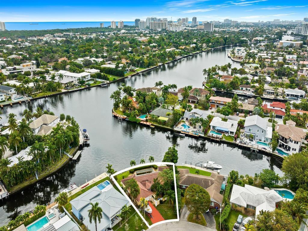 2212 NE 17th Place, Fort Lauderdale FL 33305 photo 3