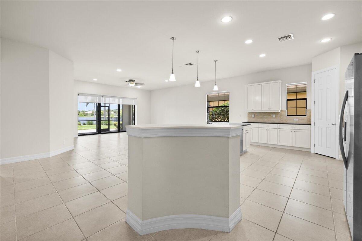 2905 Siena Circle, Wellington FL 33414 photo 4