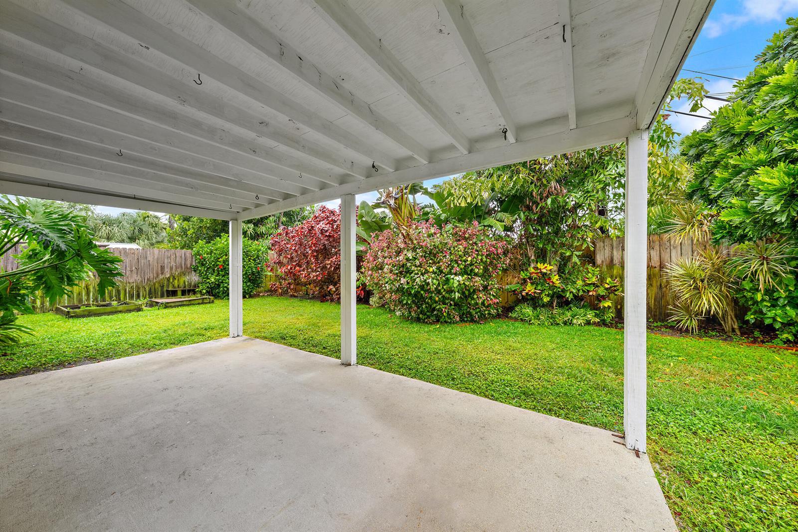 401 Riverside Drive, Palm Beach Gardens FL 33410 photo 4