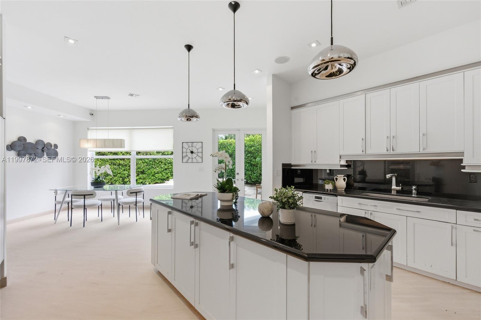 3752 NE 199 ST, Aventura FL 33180 photo 3