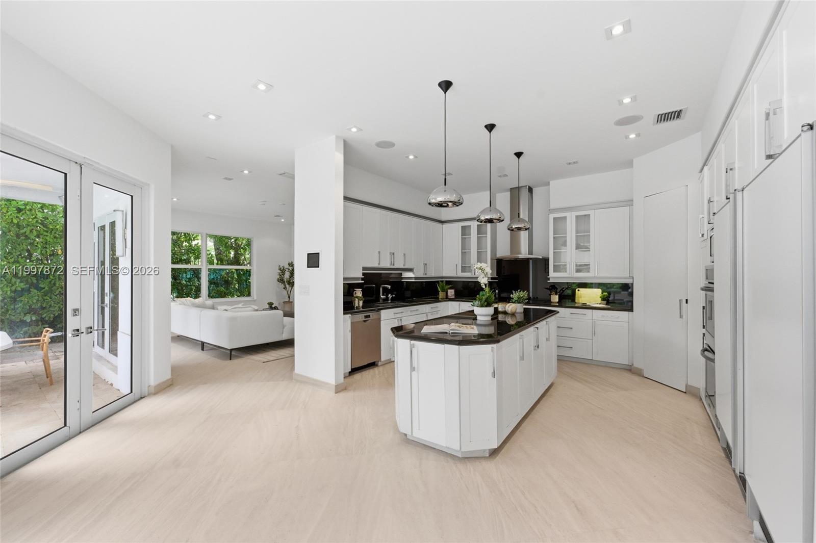 3752 NE 199 ST, Aventura FL 33180 photo 4