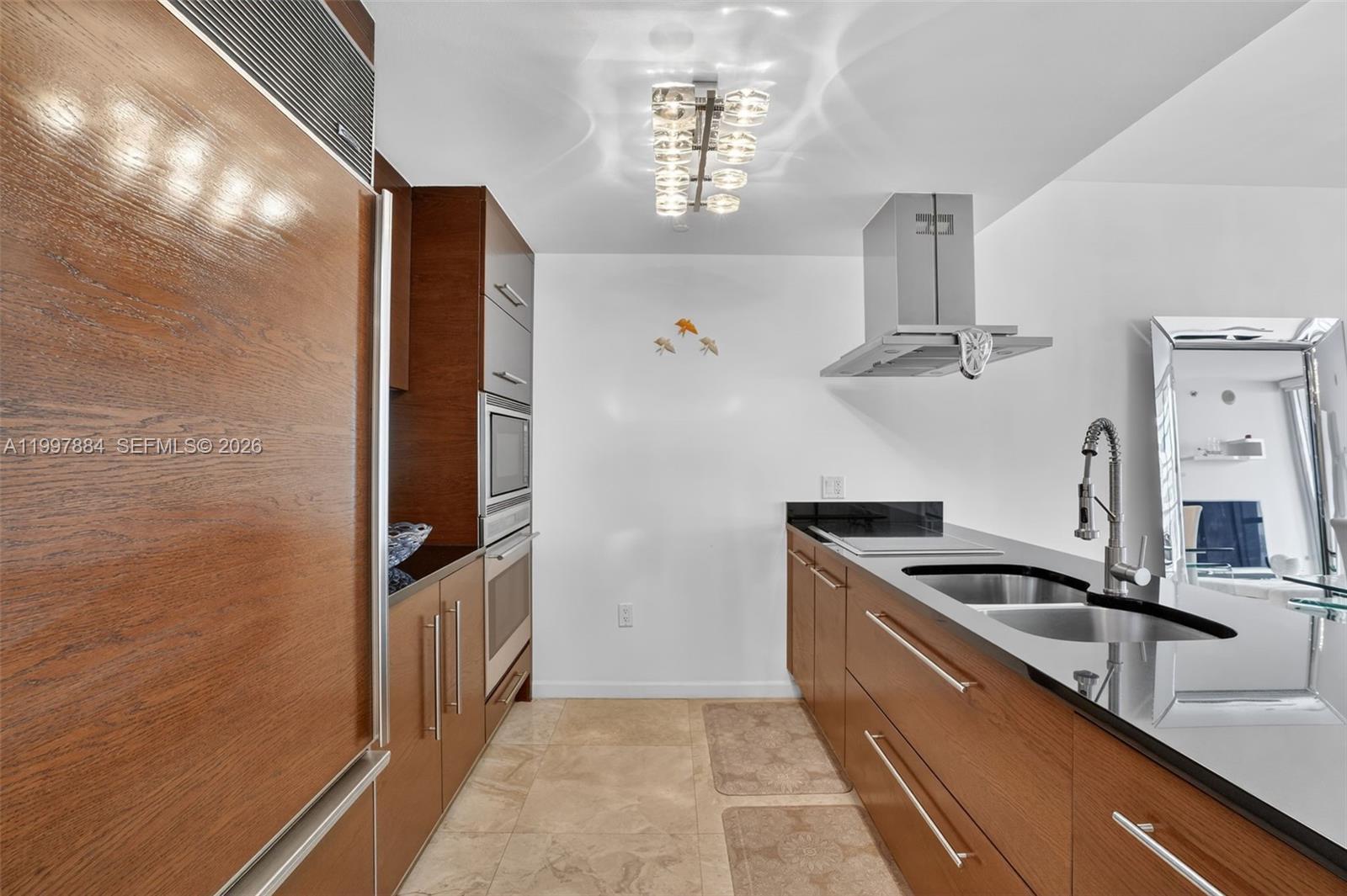 495 Brickell Ave # 2807, Miami FL 33131 photo 2