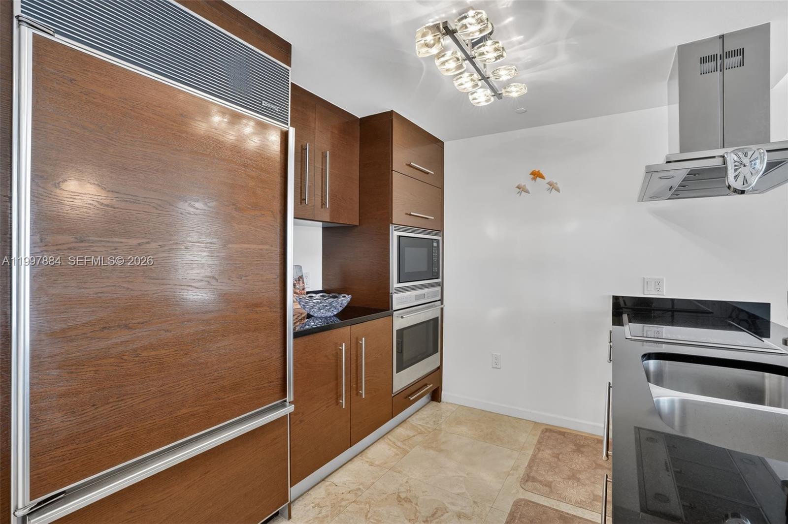 495 Brickell Ave # 2807, Miami FL 33131 photo 3