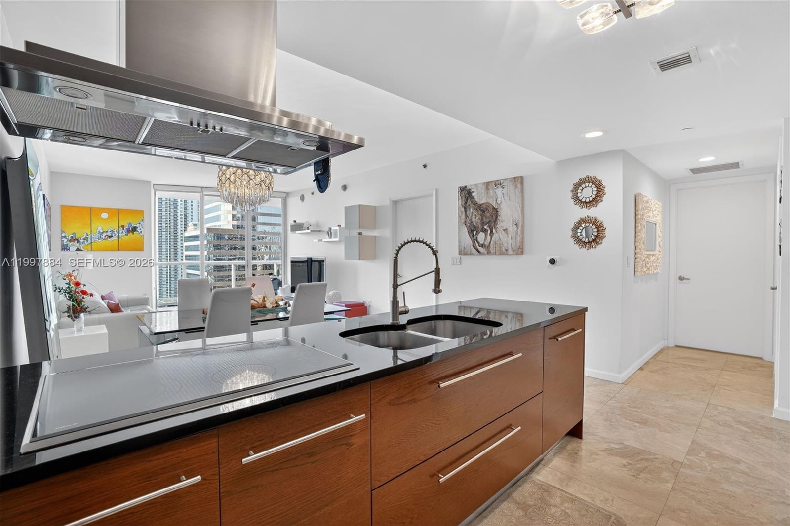 495 Brickell Ave # 2807, Miami FL 33131 photo 4
