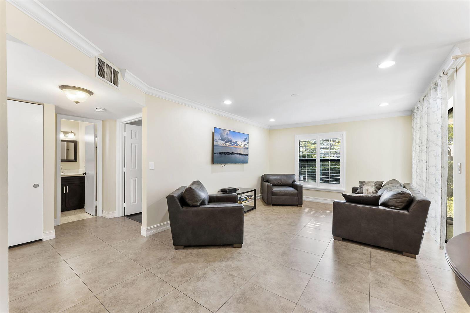 3525 NW 35th Street # 1604, Coconut Creek FL 33066 photo 2