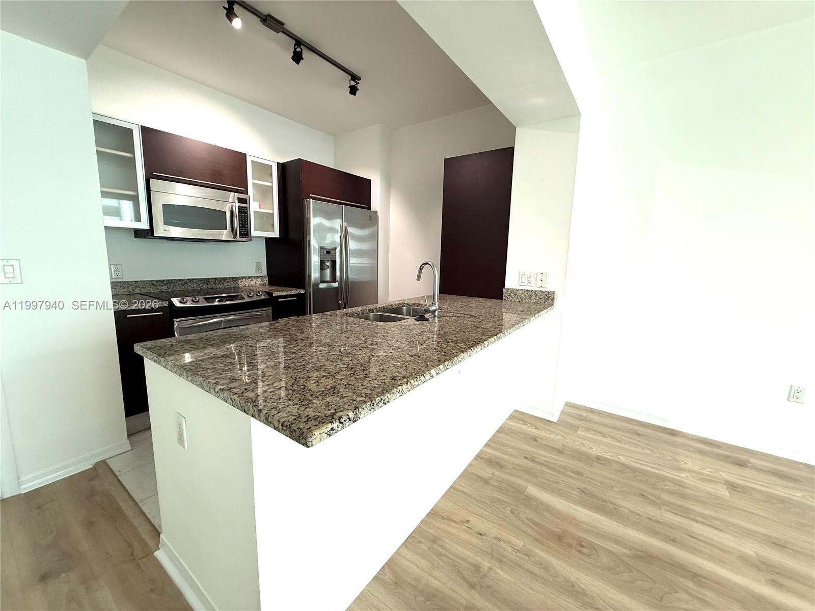 951 Brickell Ave # 1103, Miami FL 33131