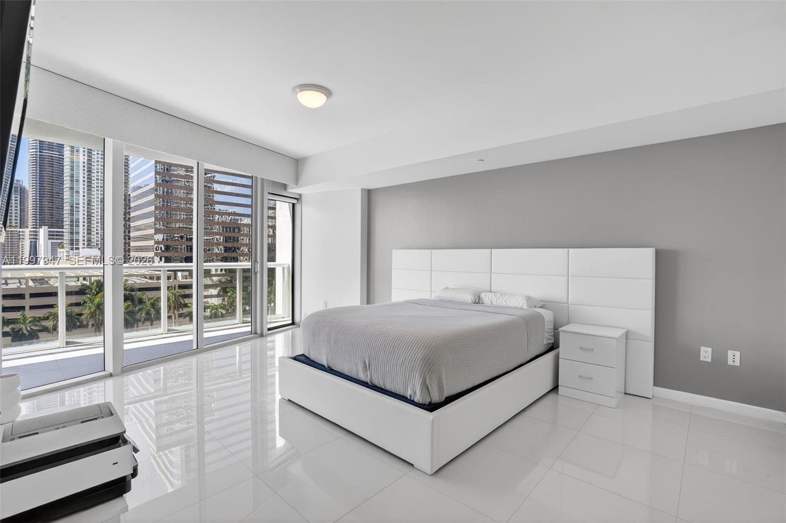 495 Brickell Ave # 1007, Miami FL 33131 photo 5