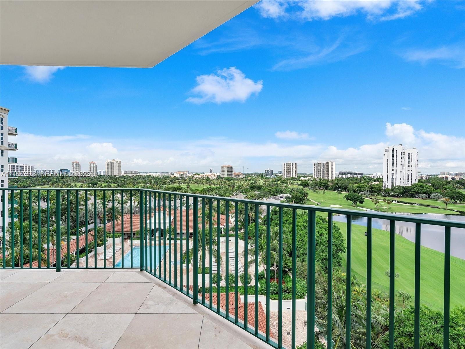 20000 E Country Club Dr # 1102, Aventura FL 33180 photo 3