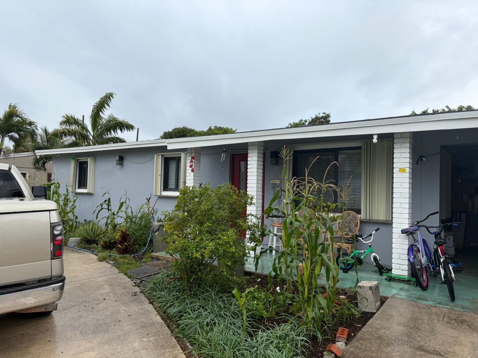 309 Davis Road, Palm Springs FL 33461 photo 2