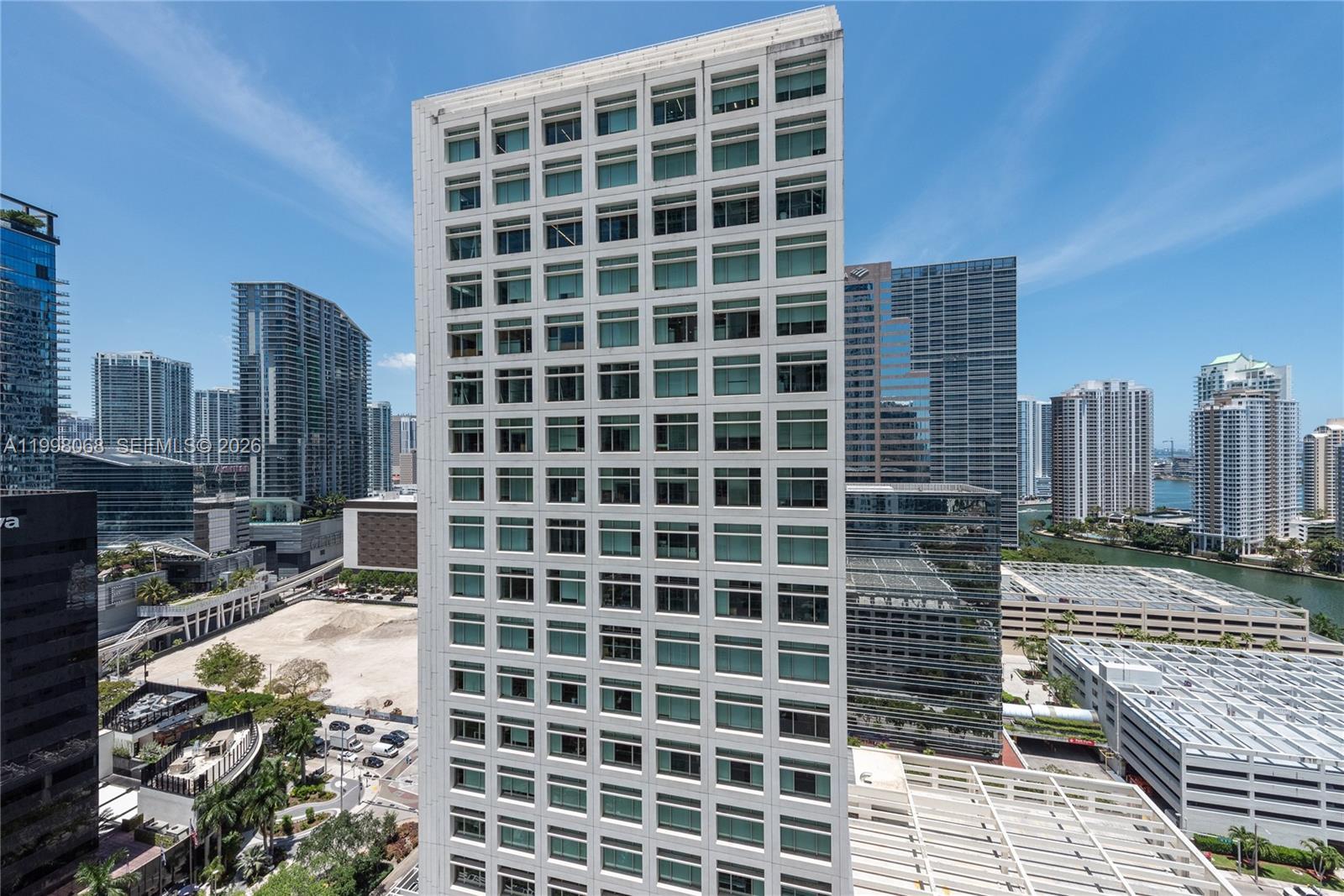 950 Brickell Bay Dr # 2304, Miami FL 33131 photo 4