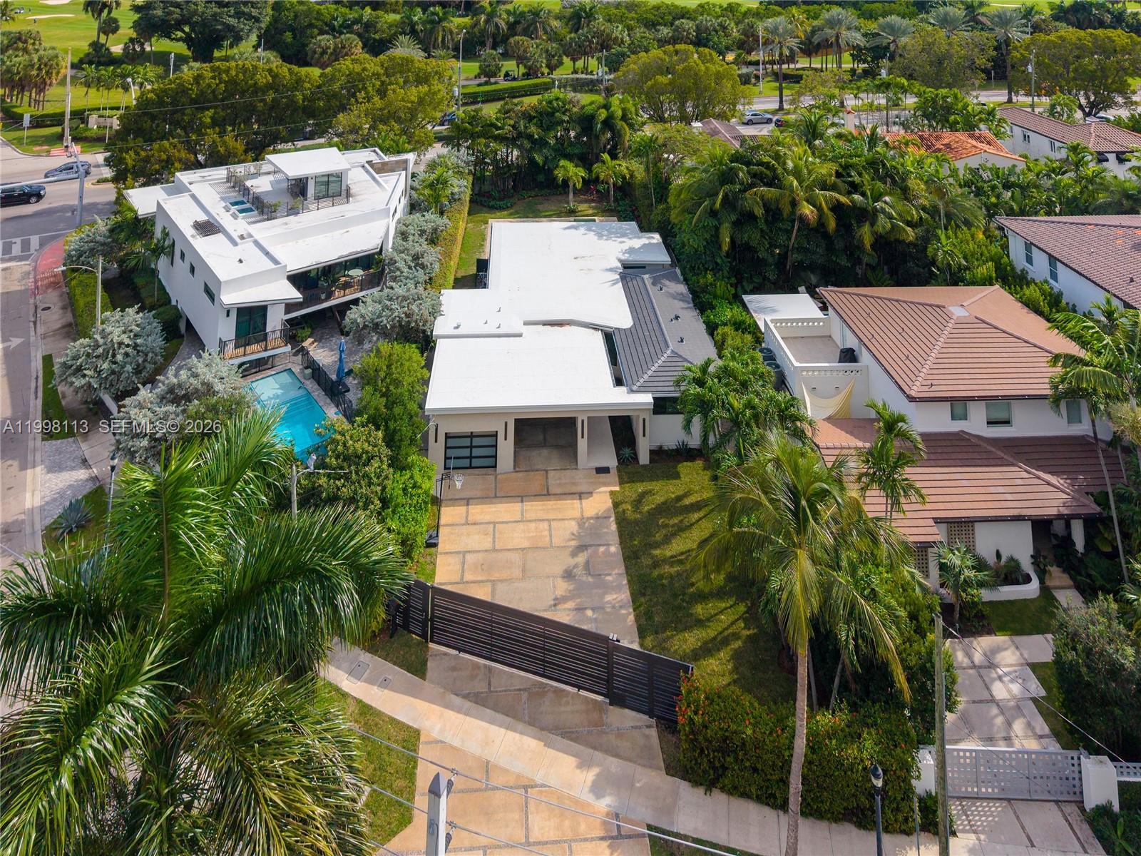 3141 N Bay Rd, Miami Beach FL 33140 photo 3