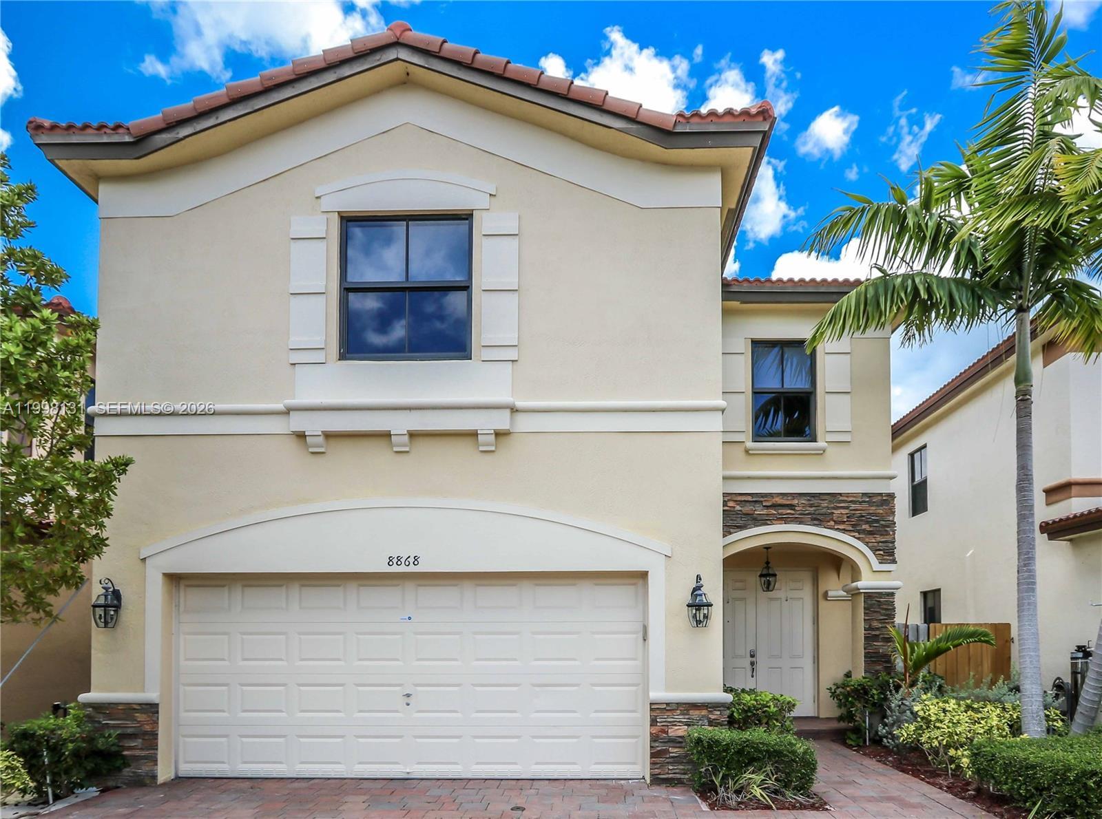 8868 NW 101st Pl, Doral FL 33178