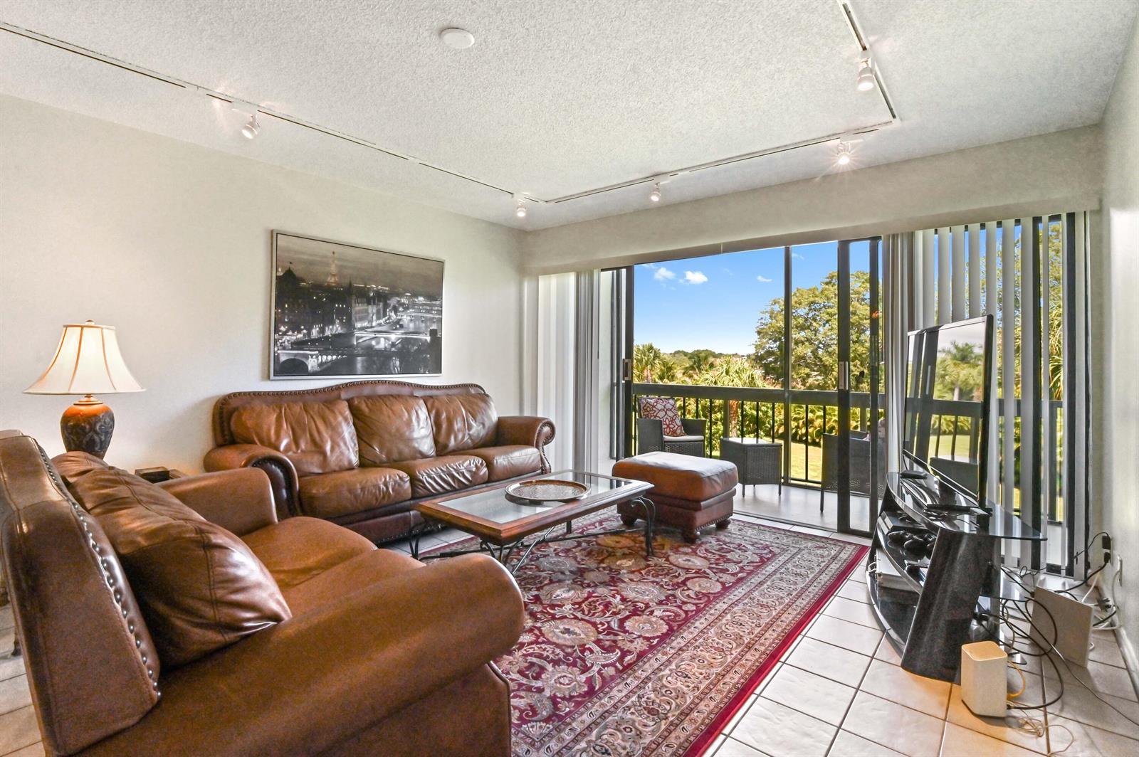 2500 Presidential Way # 302, West Palm Beach FL 33401