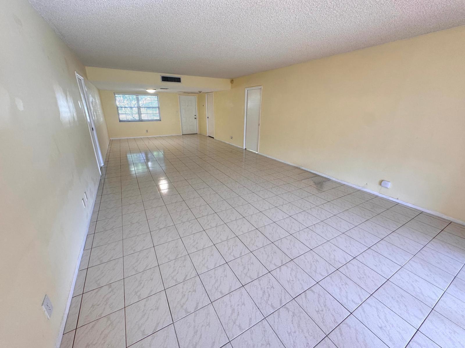 901 Cypress Terrace # 103, Pompano Beach FL 33069 photo 4