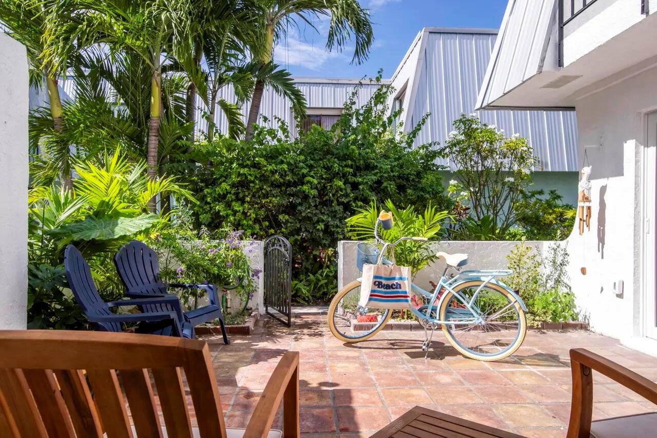 106 Linda Lane # 4, Palm Beach Shores FL 33404 photo 5