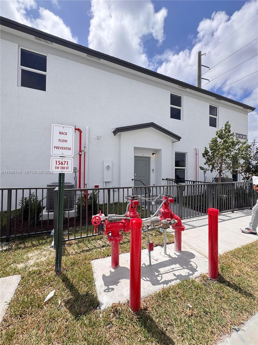 15671 SW 280 St. # 1, Homestead FL 33032