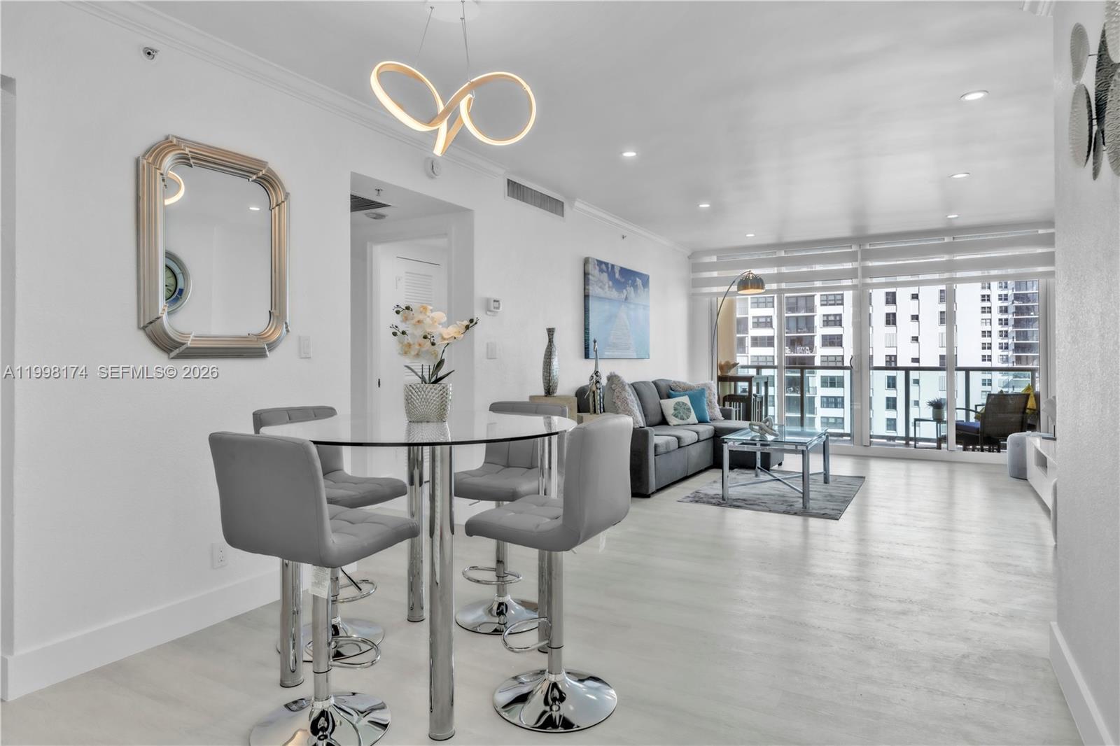 2501 S Ocean Dr, Hollywood FL 33019 photo 2