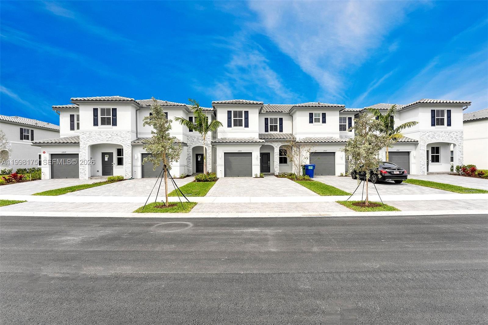 11925 NW 46th St, Coral Springs FL 33076 photo 3