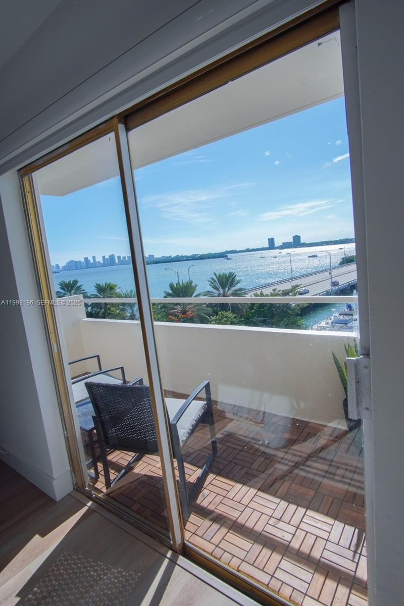 7904 West Dr # 501, North Bay Village FL 33141 photo 4
