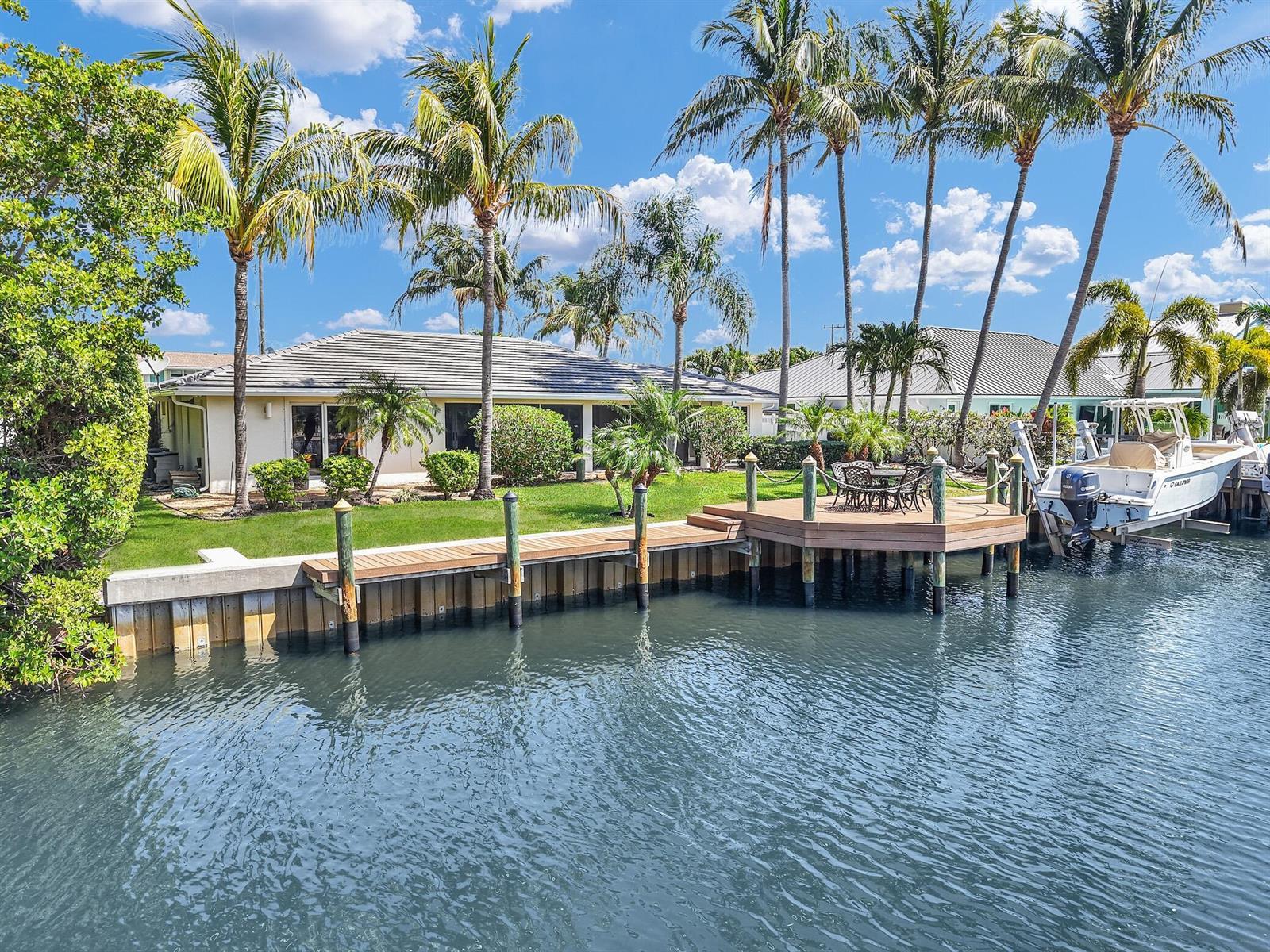 4 Kepner Drive, Boynton Beach FL 33435
