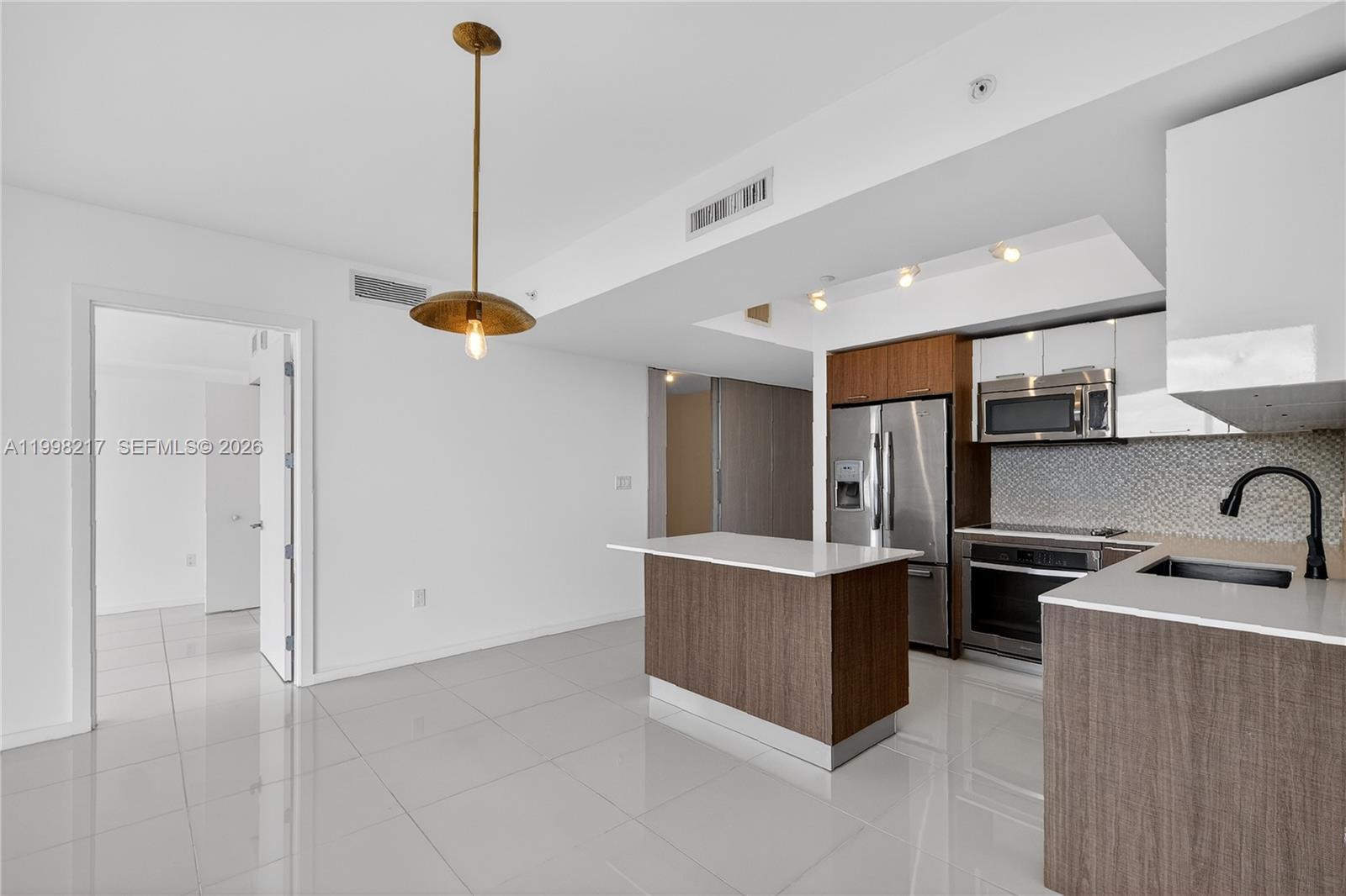 5252 NW 85th Ave # 1004, Doral FL 33166 photo 4
