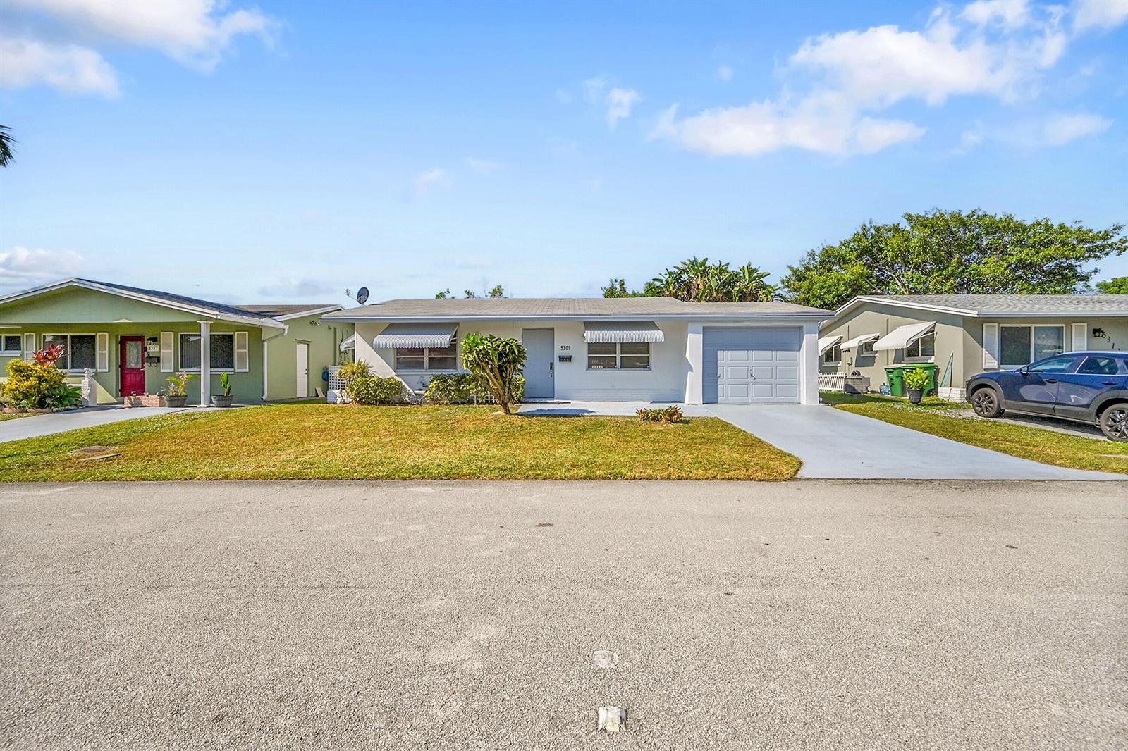5309 NW 49th Avenue, Tamarac FL 33319 photo 3