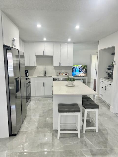 811 SW 18th Court, Boynton Beach FL 33426 photo 3