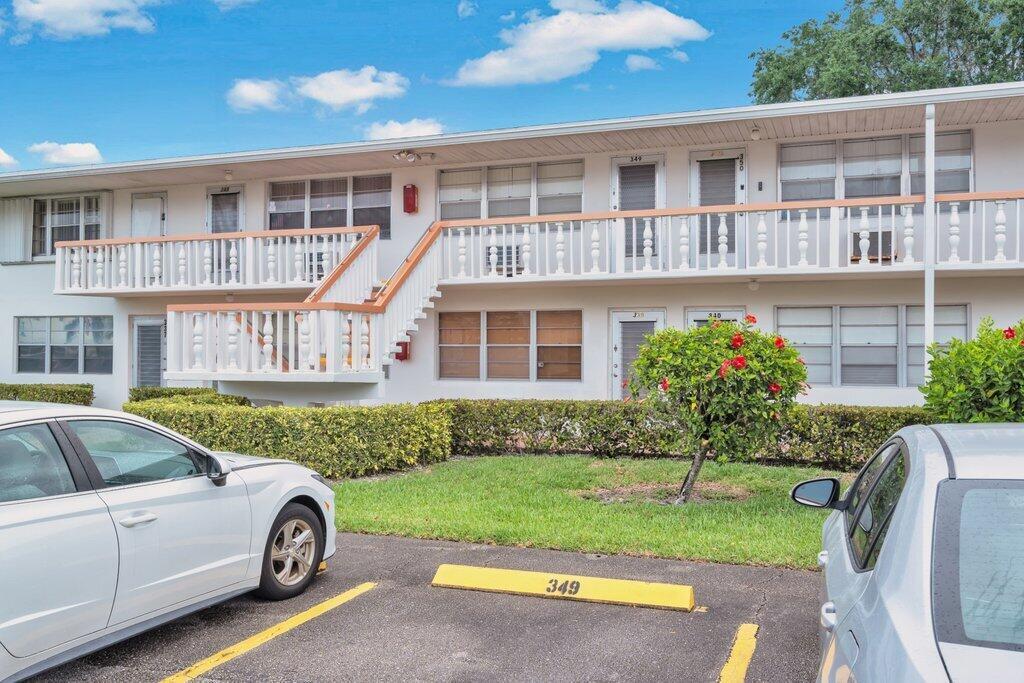 349 Camden O, West Palm Beach FL 33417 photo 5