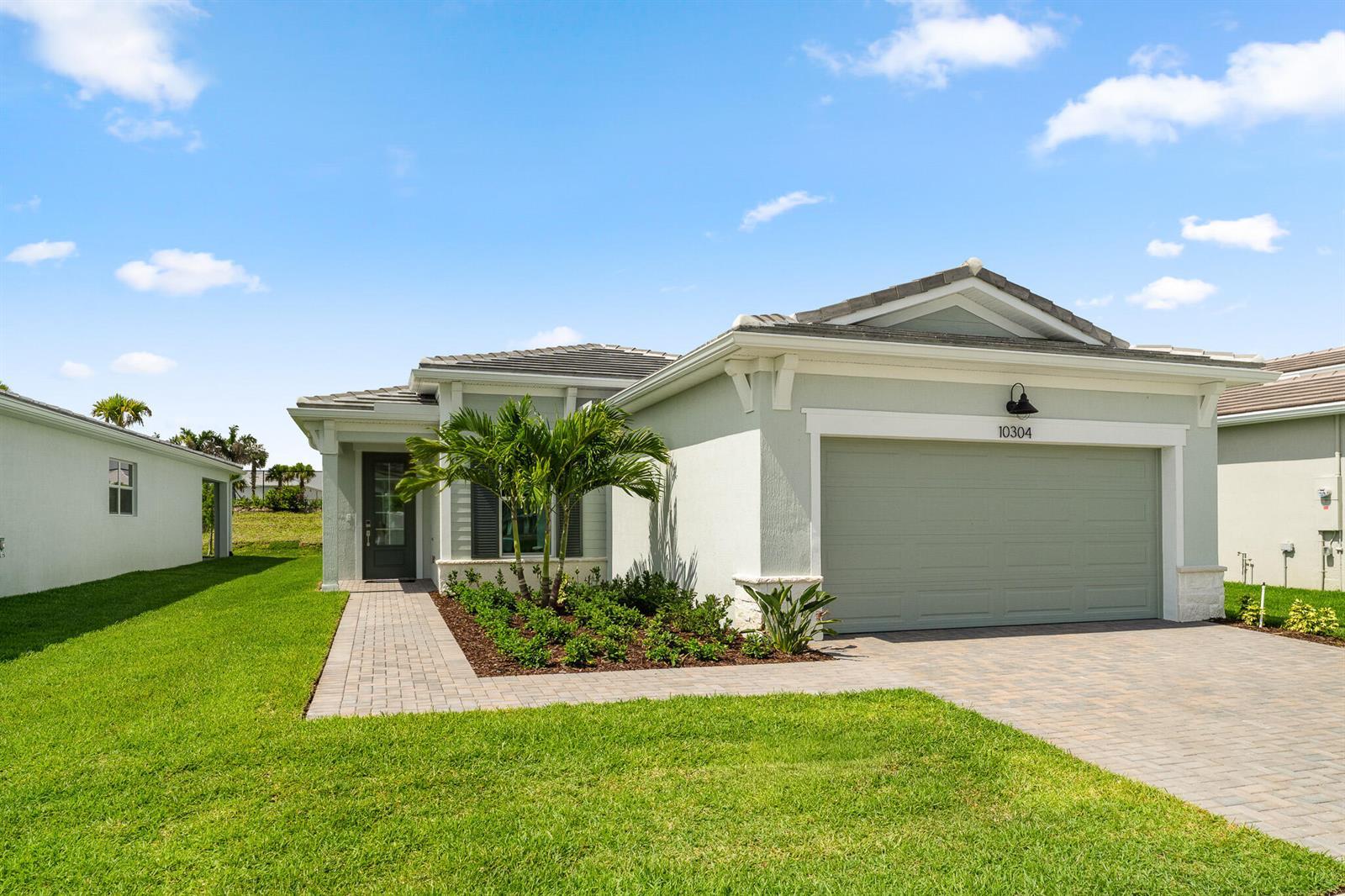 10304 SW Carnelian Street, Port St. Lucie FL 34987