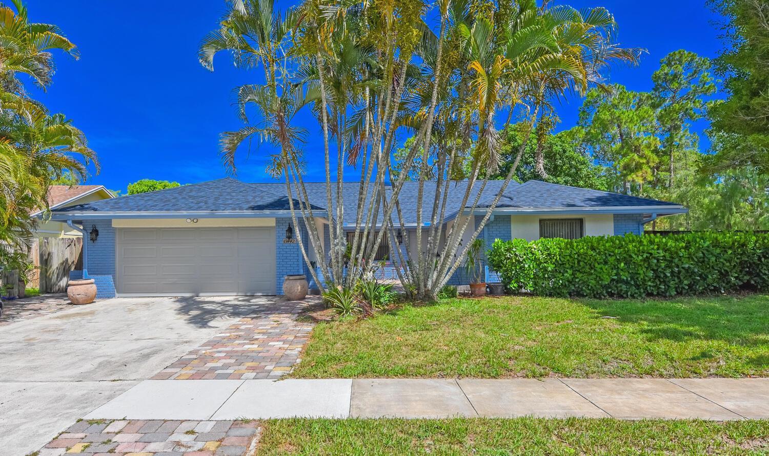 13442 Northumberland Circle, Wellington FL 33414 photo 2