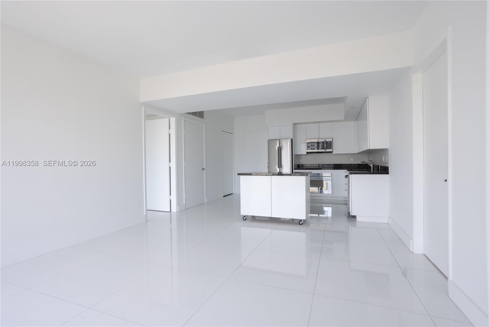 92 SW 3rd St # 3512, Miami FL 33130 photo 5