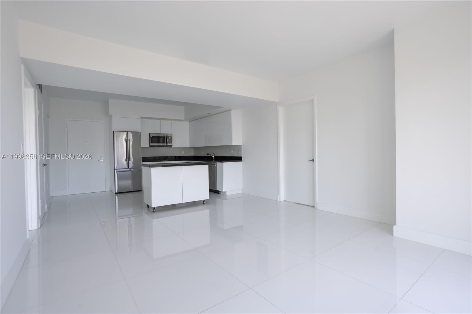 92 SW 3rd St # 3512, Miami FL 33130 photo 4