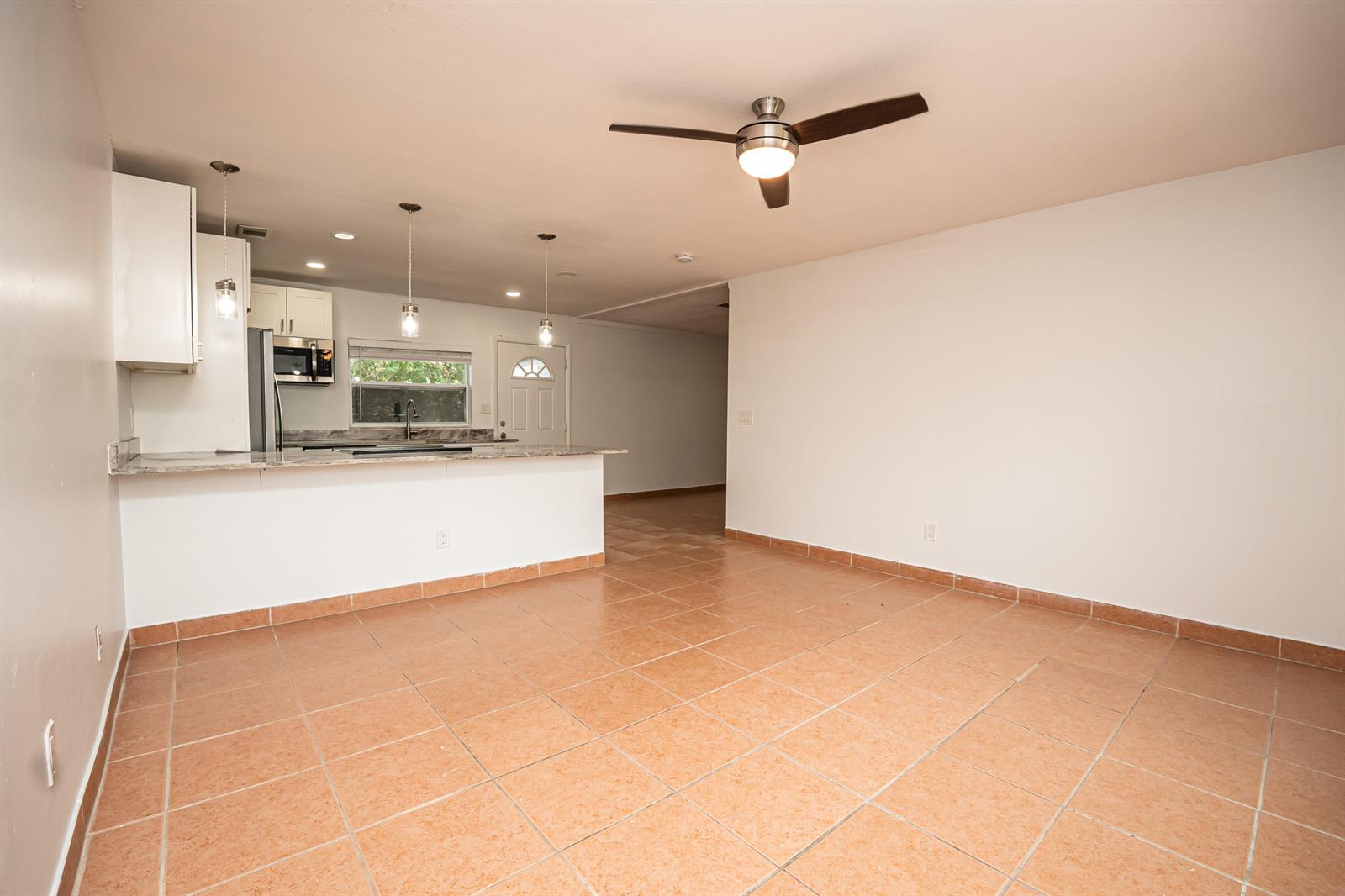 402 SW Ruffner Court, Port St. Lucie FL 34953 photo 3