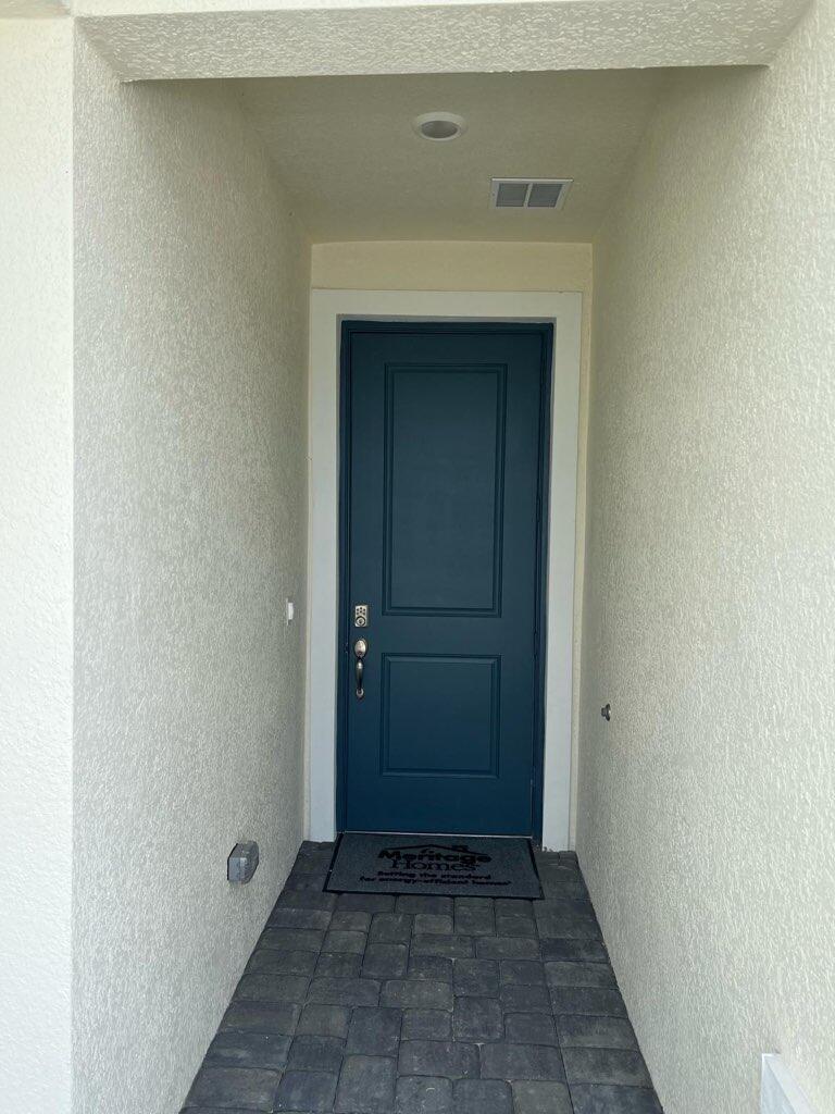 6784 NW Cloverdale Avenue, Port St. Lucie FL 34987 photo 3