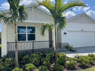 6784 NW Cloverdale Avenue, Port St. Lucie FL 34987