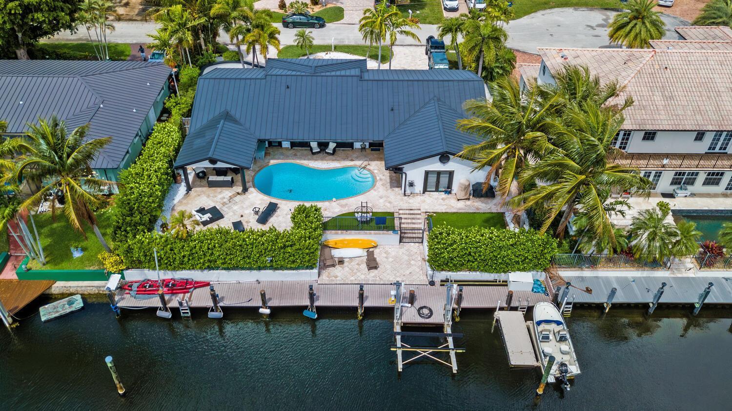 4030 NE 25th Avenue, Lighthouse Point FL 33064