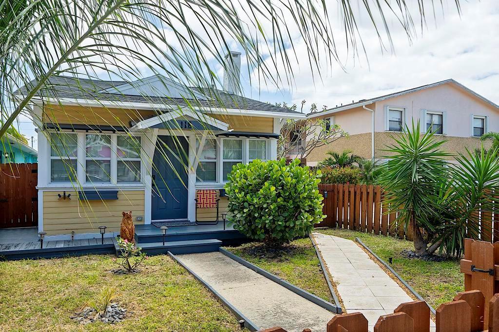 118 S J Street, FL 33460