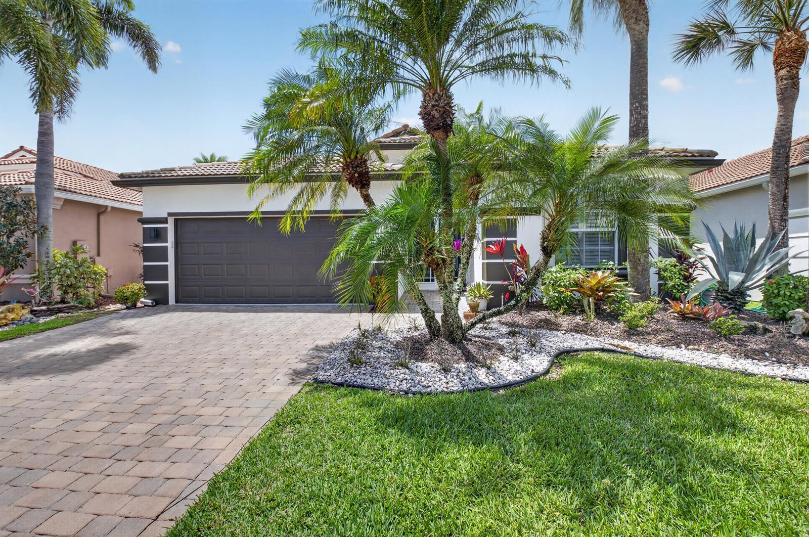 6609 Via Alfieri, Lake Worth FL 33467 photo 2