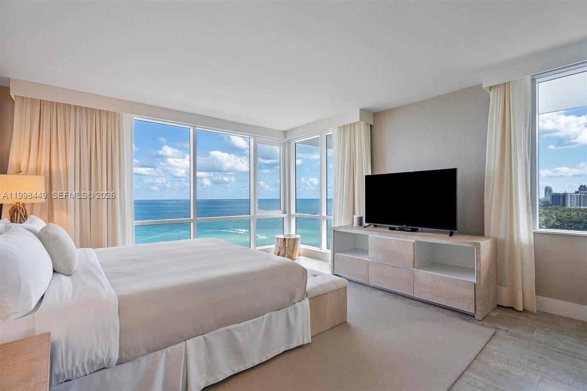 102 24th St # 1520, Miami Beach FL 33139 photo 2