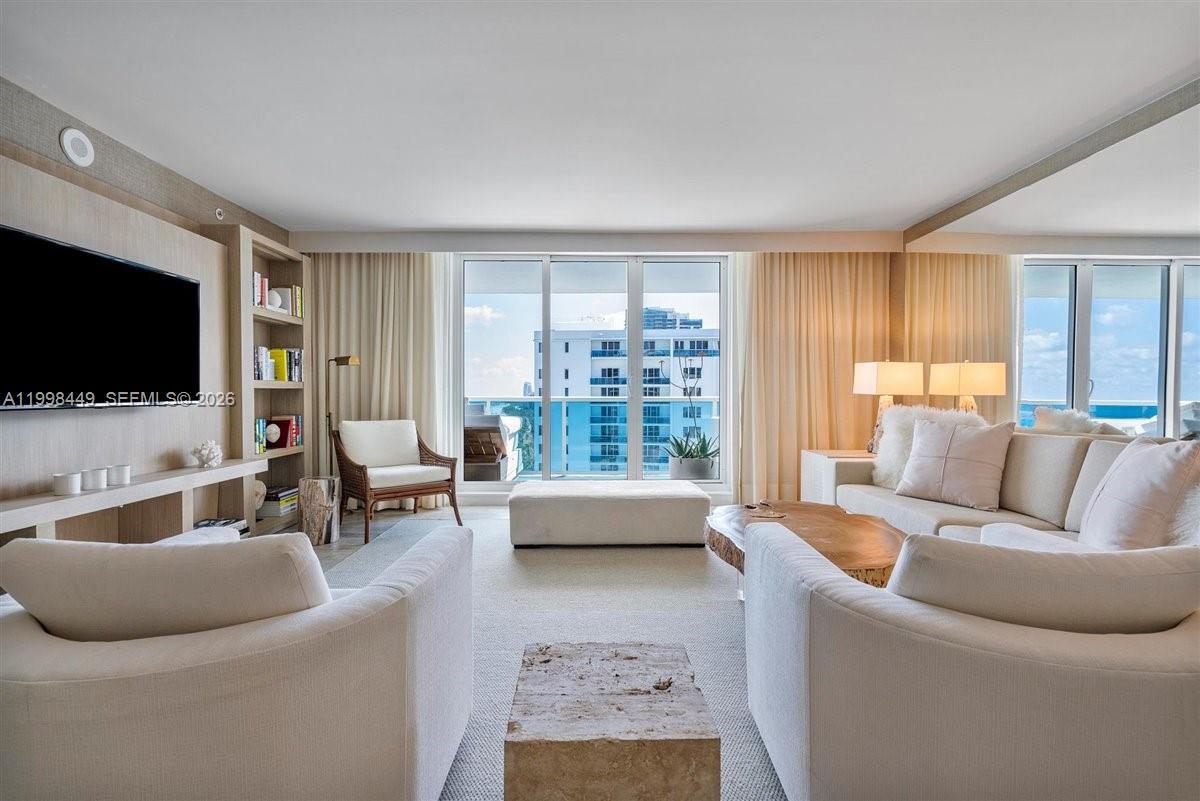 102 24th St # 1520, Miami Beach FL 33139 photo 3
