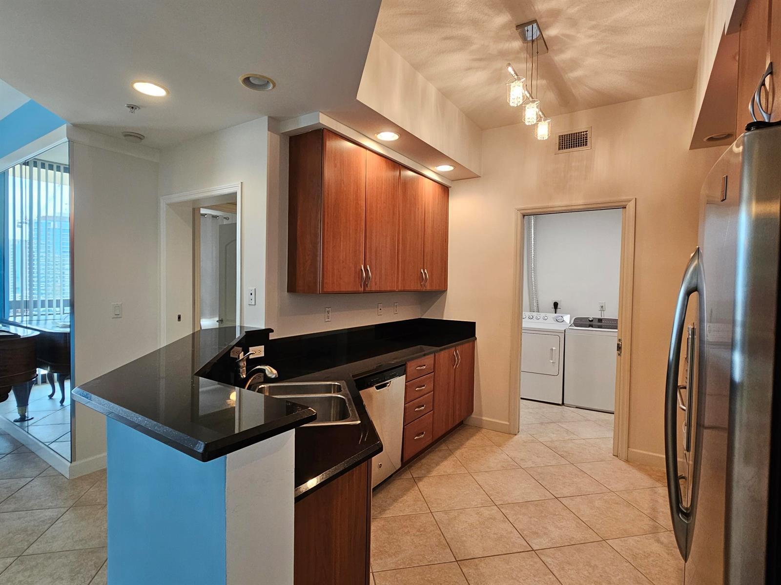 801 S Olive Avenue # 1604, West Palm Beach FL 33401 photo 4