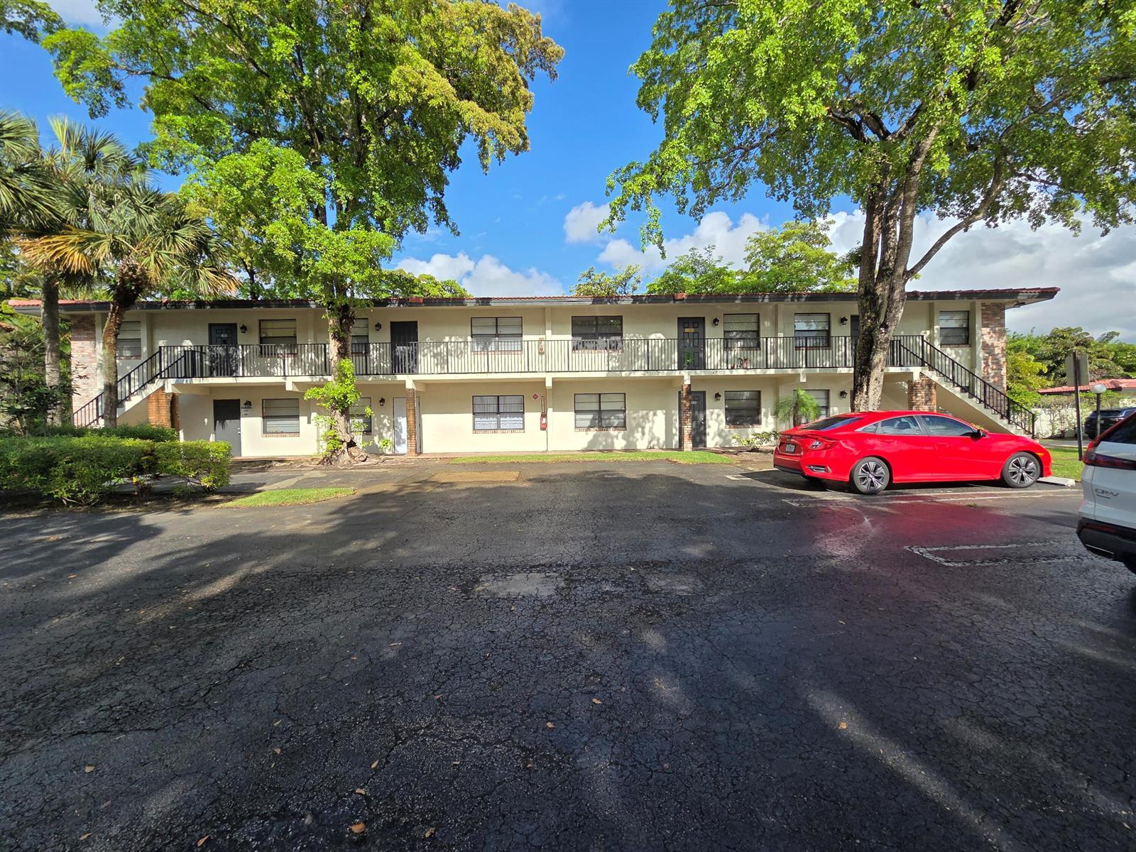 1351 NW 94th Way # 1351, Coral Springs FL 33071