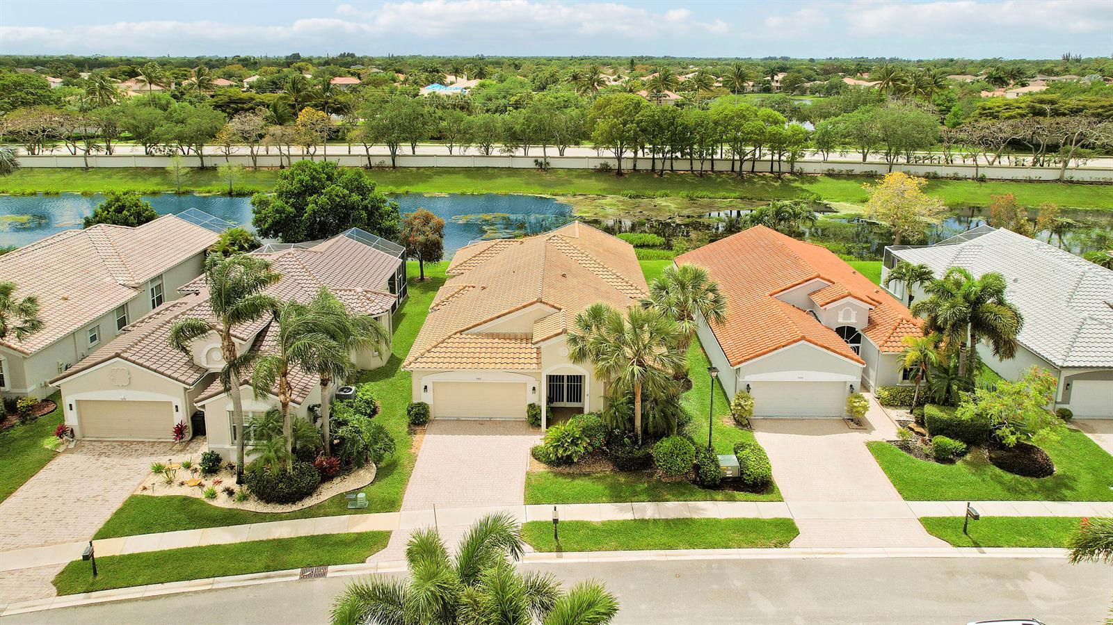 9486 Vercelli Street, Lake Worth FL 33467 photo 5
