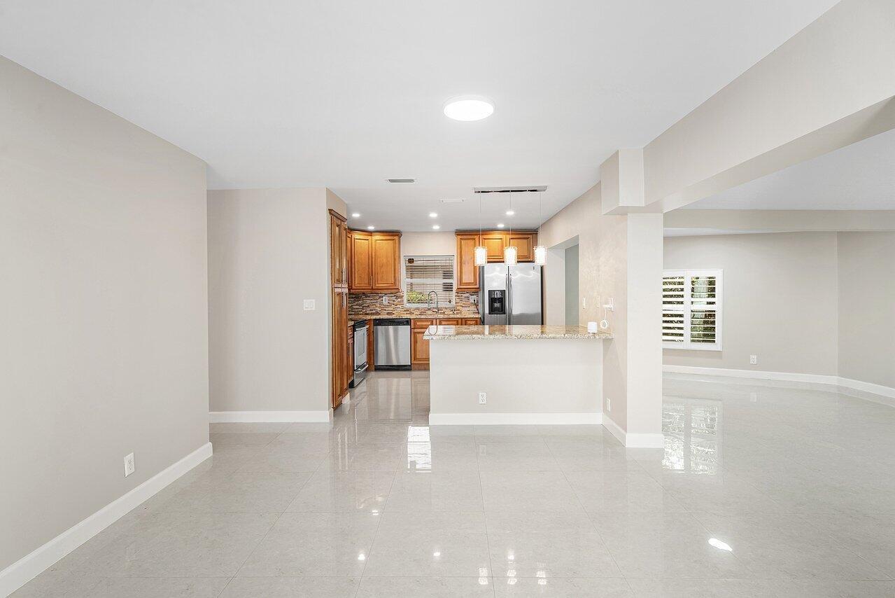 19635 Back 9 Drive, Boca Raton FL 33498 photo 4