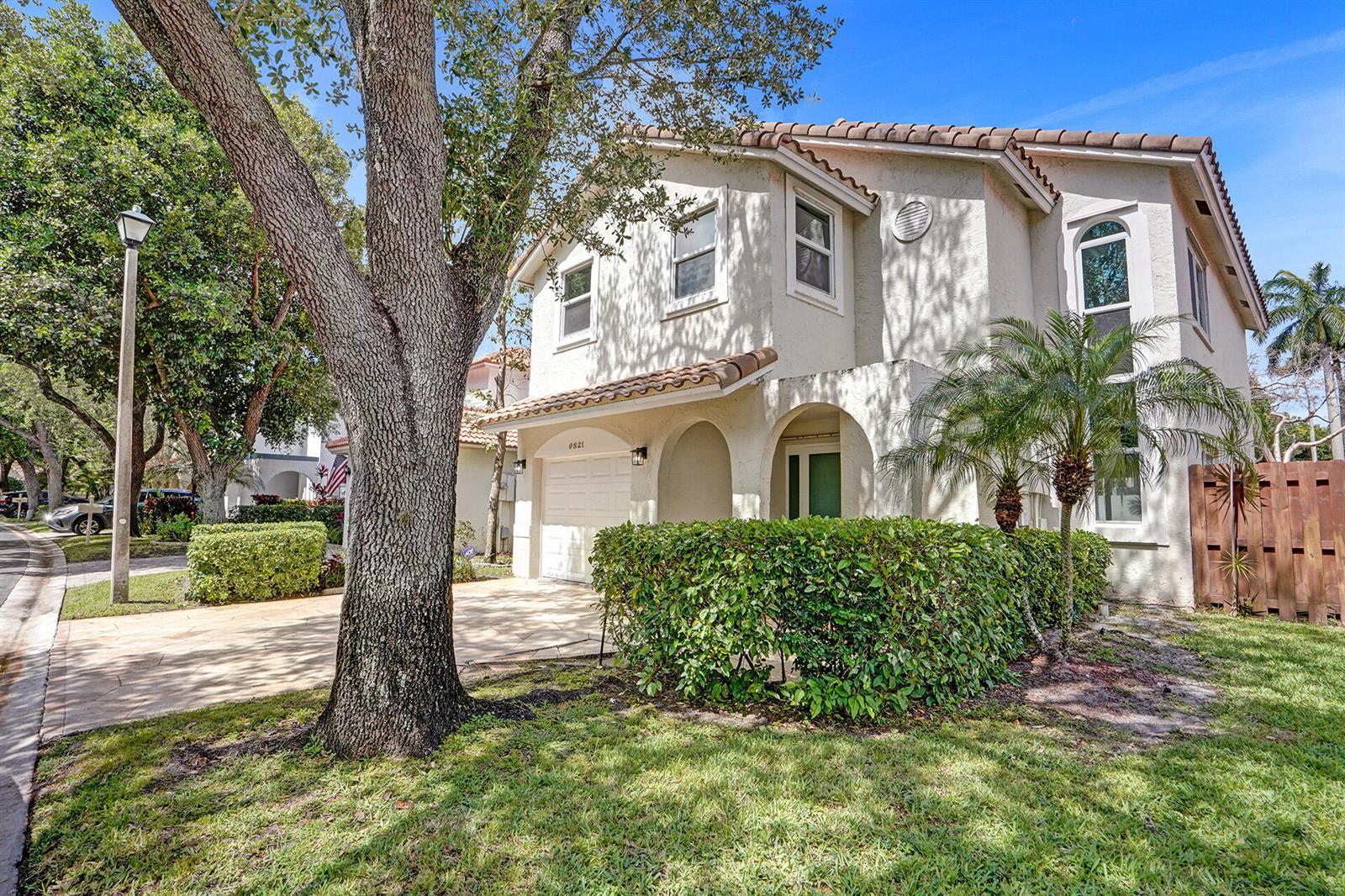 9821 NW 5th Place, Plantation FL 33324 photo 2