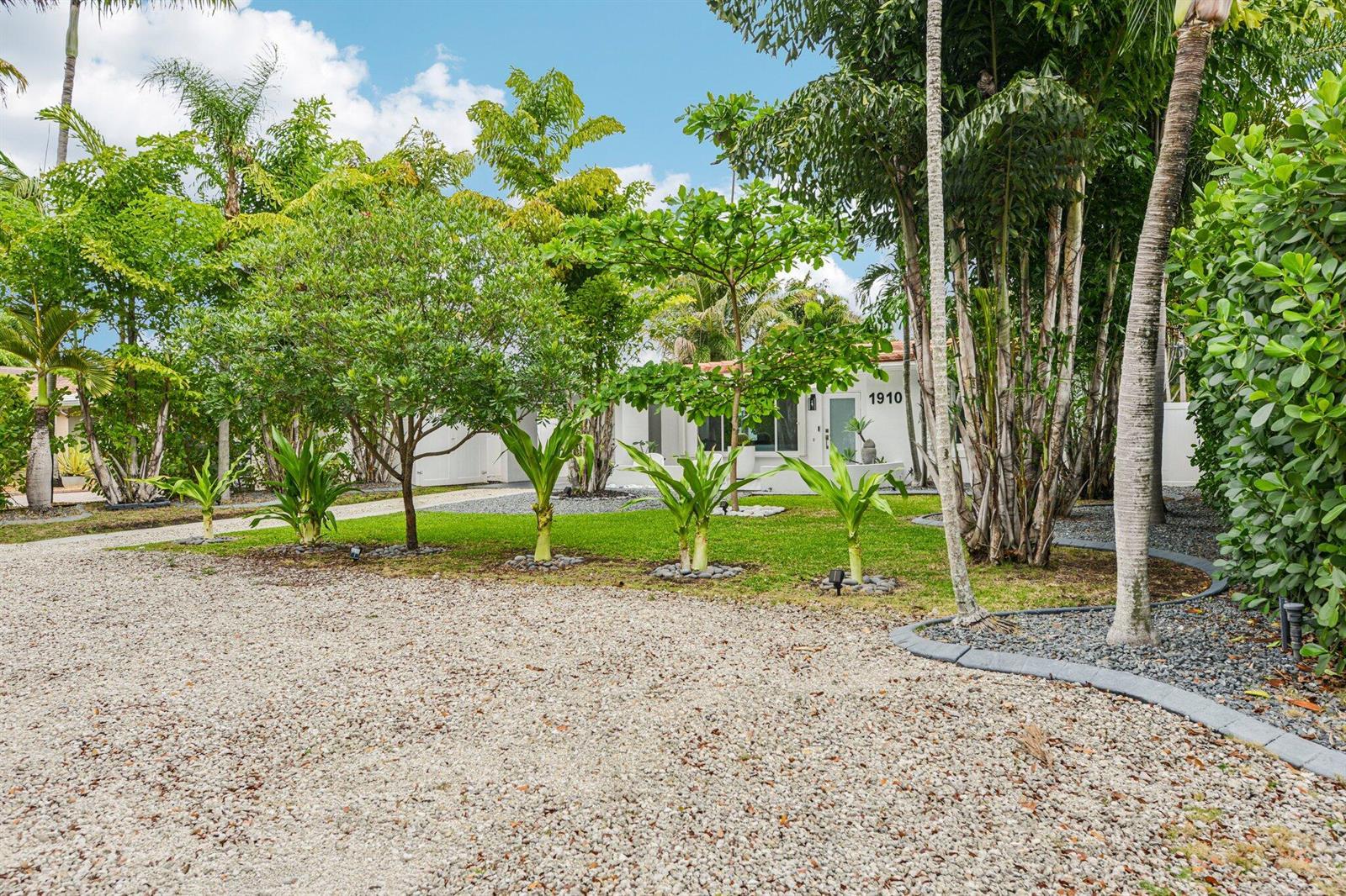 1910 NE 17th Terrace, Fort Lauderdale FL 33305 photo 4