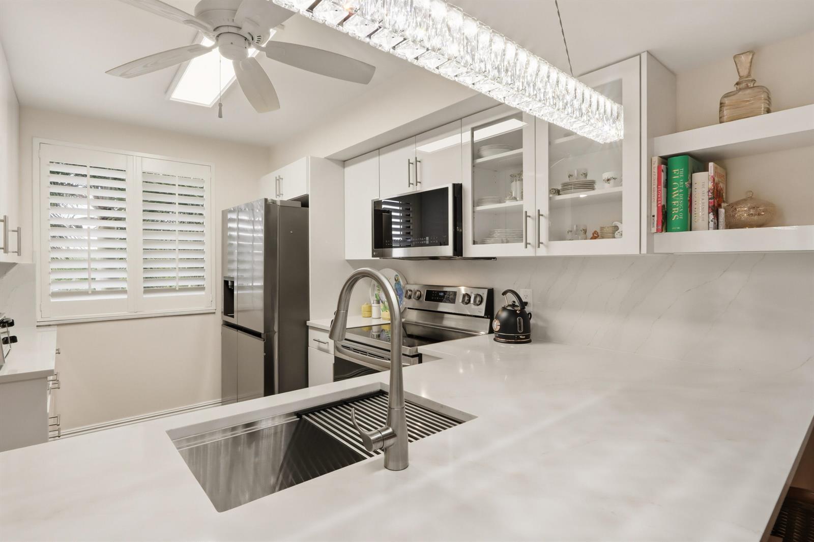 6133 Balboa Circle # 302, Boca Raton FL 33433 photo 4