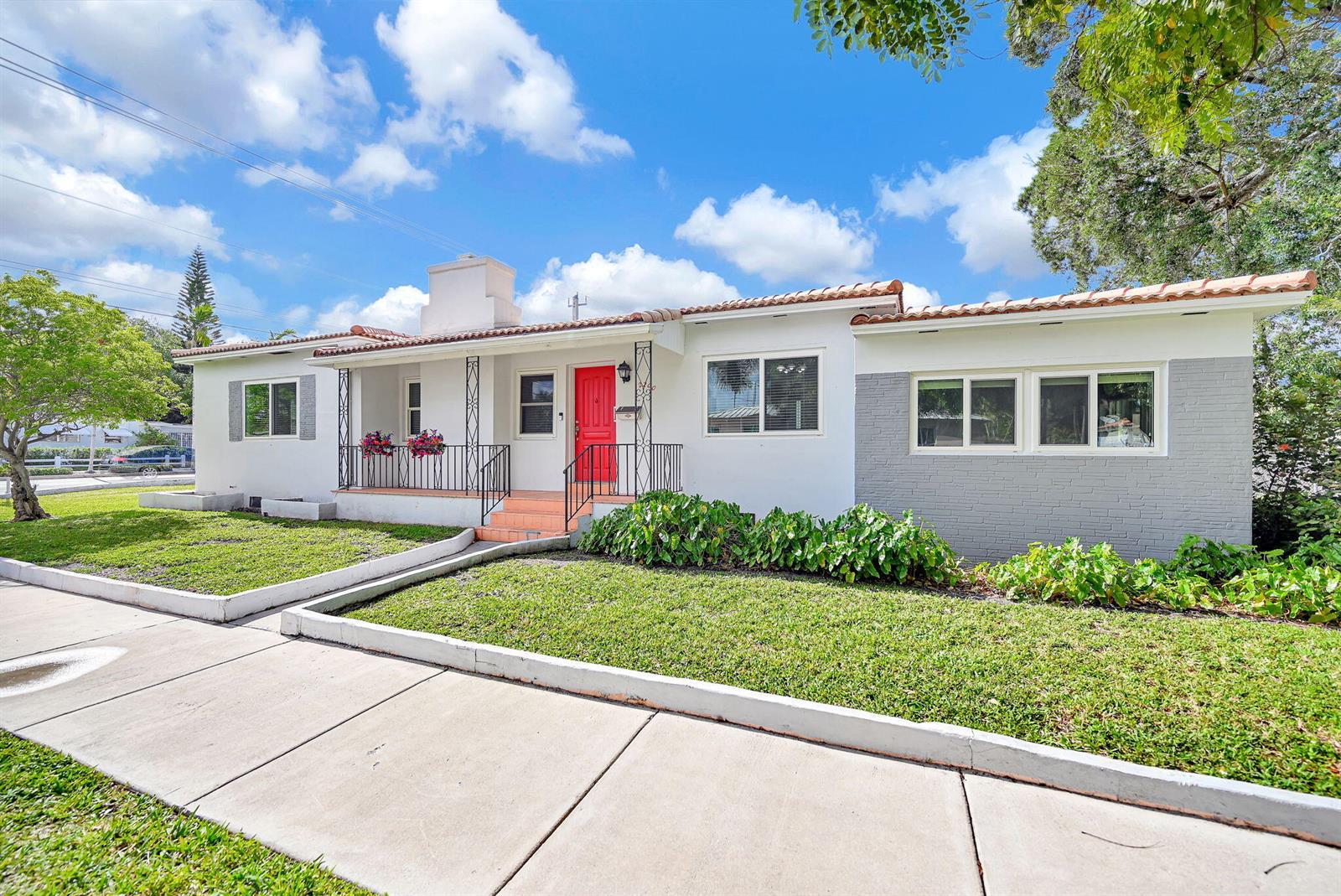 2200 SW 23rd Terrace, Miami FL 33145