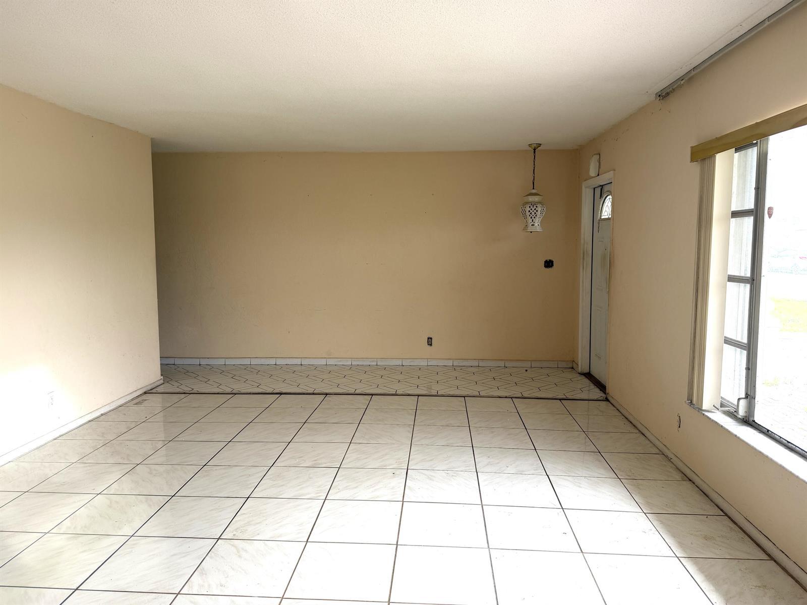 9210 NW 73rd Street, Tamarac FL 33321 photo 2