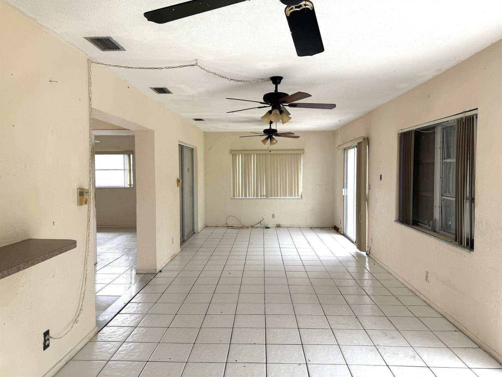 9210 NW 73rd Street, Tamarac FL 33321 photo 3